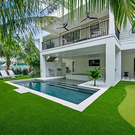 Villa Gone Gulfin'